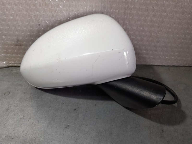 Recambio de retrovisor derecho para opel corsa e selective referencia OEM IAM 983157618001  ELECTRICO