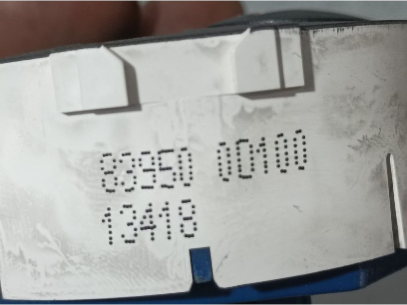 Recambio de warning para toyota yaris active referencia OEM IAM 839500D100  