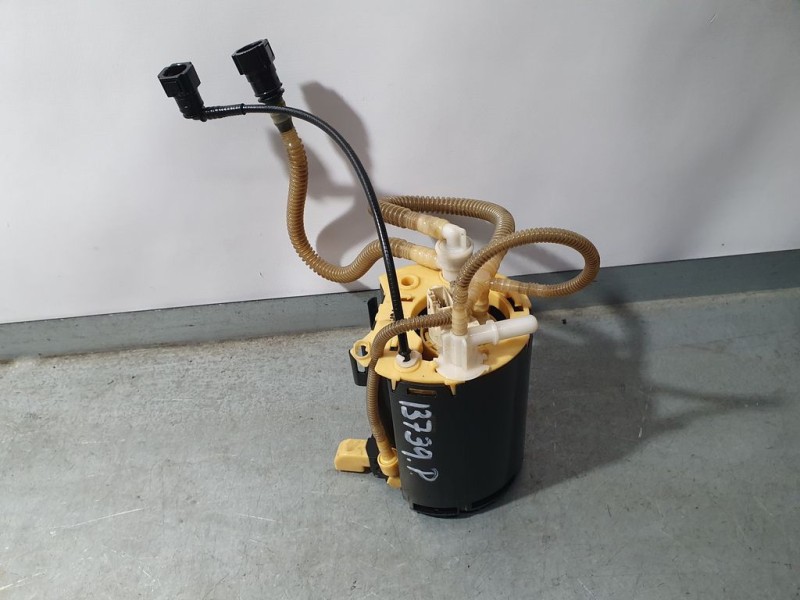 Recambio de bomba combustible para land rover range rover sport hse referencia OEM IAM LR042717  