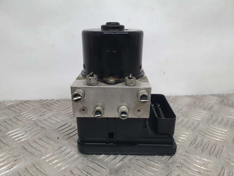 Recambio de abs para opel zafira b cosmo referencia OEM IAM 13234911 10020602484 ATE