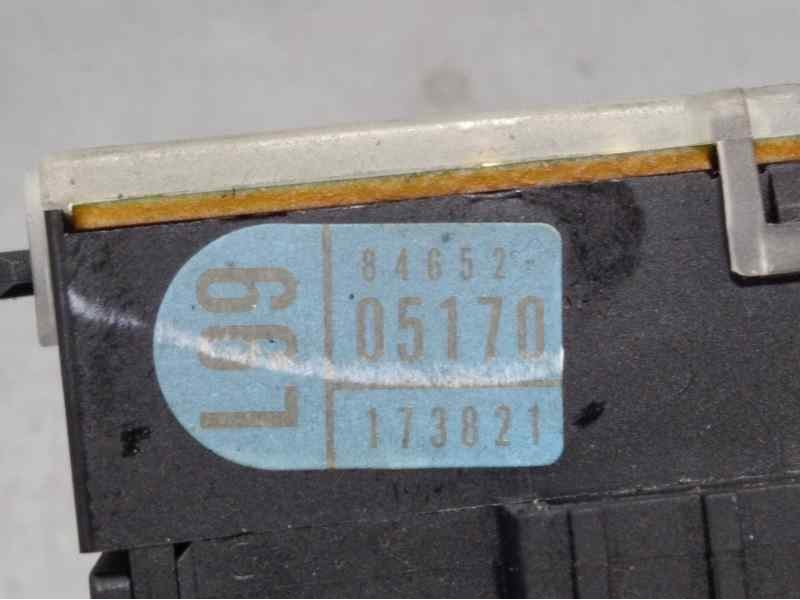 Recambio de mando limpia para toyota avensis berlina (t25) 2.0 d-4d sol referencia OEM IAM 8465205170  