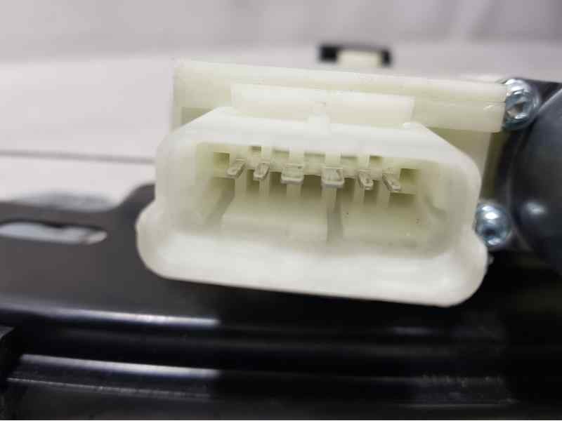 Recambio de elevalunas delantero derecho para nissan qashqai (j11) visia referencia OEM IAM 80700HV00A 6 PINS ELECTRICO