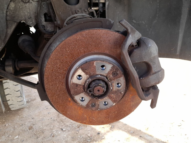 Recambio de mangueta delantera derecha para peugeot 407 (6d_) 2.0 hdi 135 (6drhrh, 6drhre, 6drhrg, 6drhrj) referencia OEM IAM 16