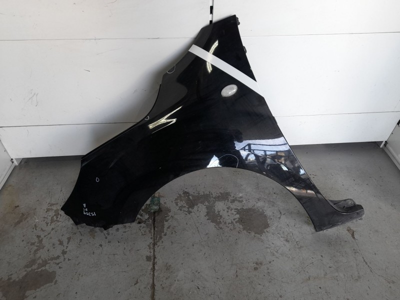 Recambio de aleta delantera izquierda para mercedes-benz citan (w415) furgon 108/109/111 cdi referencia OEM IAM A4158800800  