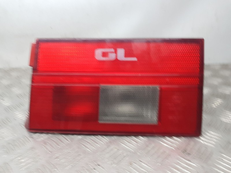 Recambio de piloto trasero derecho interior para seat toledo i (1l2) 1.8 i referencia OEM IAM 1L0945094L  