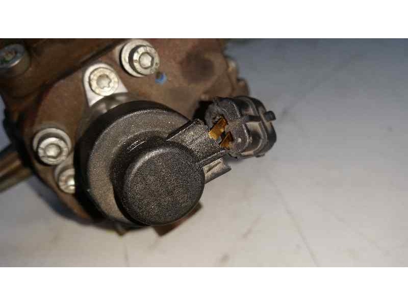 Recambio de bomba alta presion para peugeot 207 1.6 16v hdi referencia OEM IAM 0445010102 9656300380 BOSCH