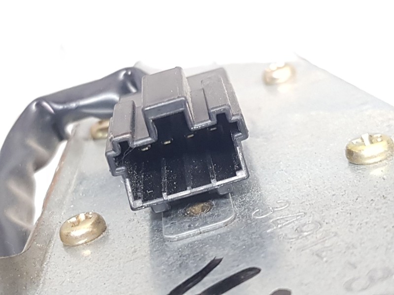 Recambio de motor limpia trasero para mitsubishi space wagon (n80/n90) cool referencia OEM IAM MR339042 4 PINS 