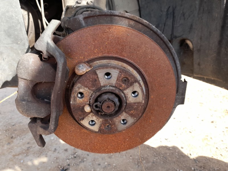 Recambio de mangueta delantera izquierda para peugeot 407 (6d_) 2.0 hdi 135 (6drhrh, 6drhre, 6drhrg, 6drhrj) referencia OEM IAM 