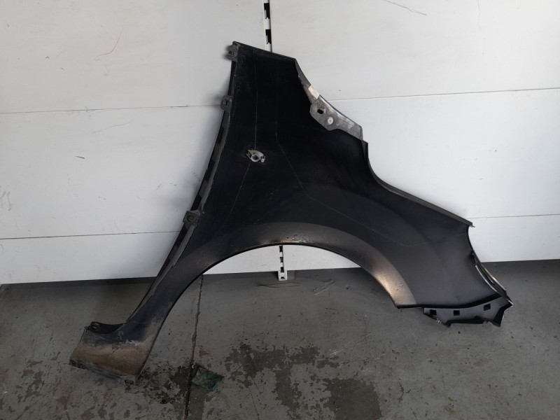 Recambio de aleta delantera izquierda para mercedes-benz citan (w415) furgon 108/109/111 cdi referencia OEM IAM A4158800800  