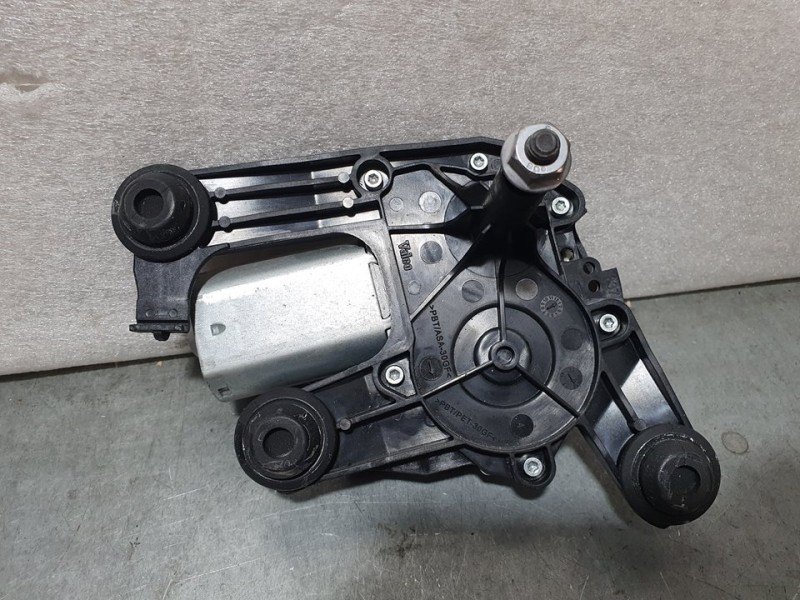 Recambio de motor limpia trasero para peugeot 3008 premium referencia OEM IAM 9680477480 53031812 VALEO