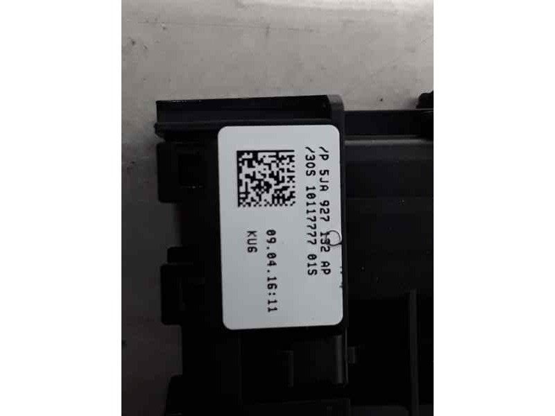 Recambio de mando multifuncion para skoda rapid ambition referencia OEM IAM 5JA927132AP  