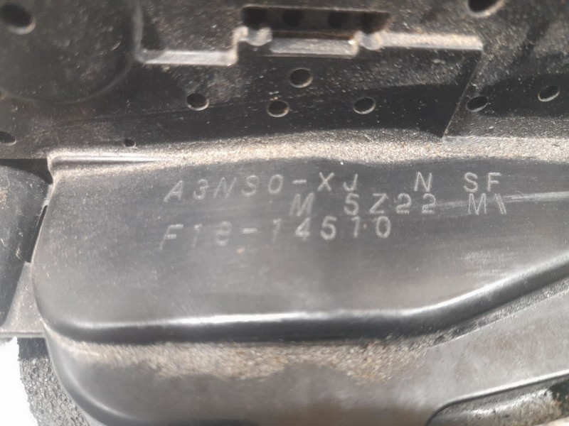 Recambio de cerradura puerta trasera derecha para nissan x-trail iii (t32_, t32r, t32rr) 1.6 dci (t32) referencia OEM IAM A3NS0X