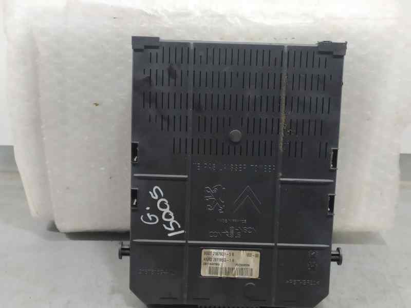 Recambio de caja reles / fusibles para citroën c5 berlina attraction referencia OEM IAM 9663510580  