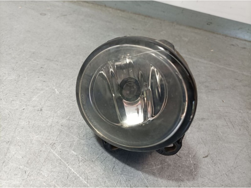 Recambio de faro antiniebla derecho para bmw x5 (e53) 3.0d referencia OEM IAM 6920886 89202965 VALEO