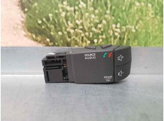 MANDO RADIO 255522448R 