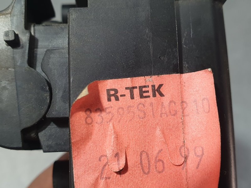 Recambio de mando elevalunas delantero izquierdo para honda accord berlina (cg7-9/ch1-7) 1.8i ls (cg8) referencia OEM IAM 83595S