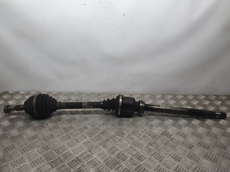 Recambio de transmision delantera derecha para peugeot 3008 premium referencia OEM IAM 9685126180 8NN75 4694224