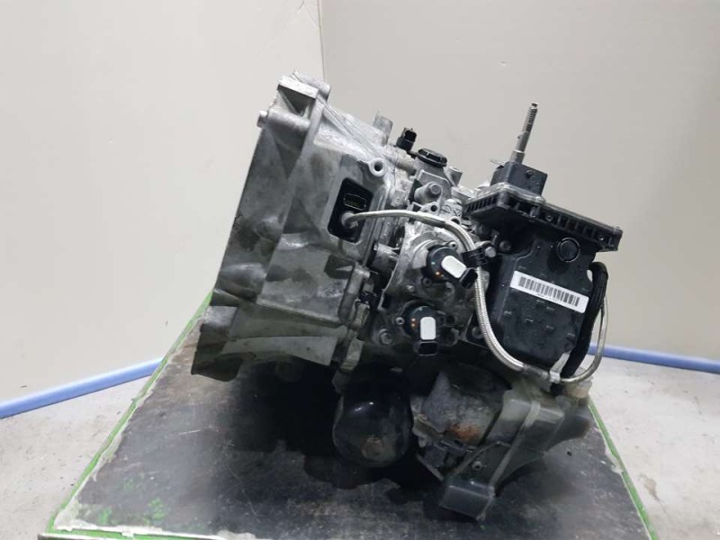 Recambio de caja cambios para peugeot 3008 hybrid4 referencia OEM IAM 20DR31 2022316 AUTOMATICA