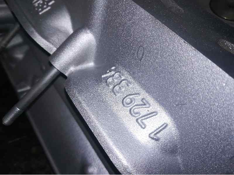 Recambio de culata para bmw serie 7 (e32) 3.0 referencia OEM IAM 1729334  SE RECOMIENDA COMPROBAR A PRESIÓN