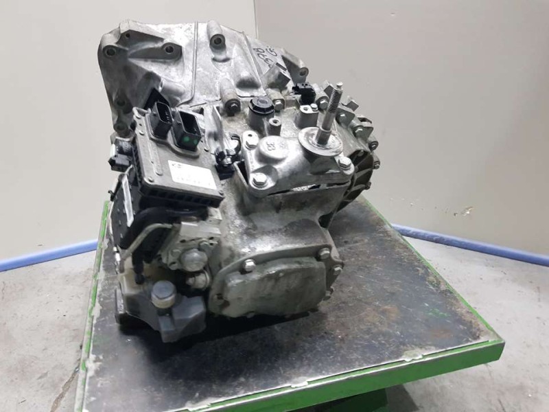 Recambio de caja cambios para peugeot 3008 hybrid4 referencia OEM IAM 20DR31 2022316 AUTOMATICA