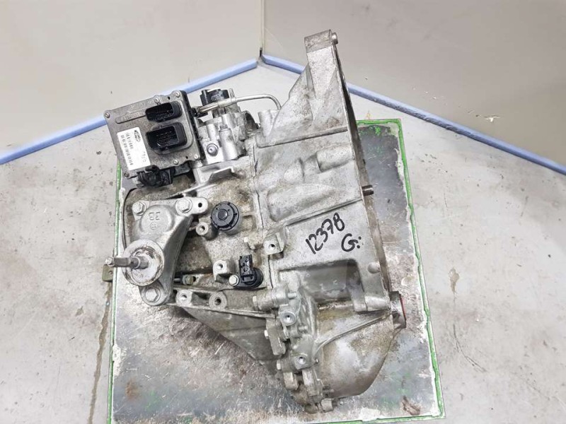 Recambio de caja cambios para peugeot 3008 hybrid4 referencia OEM IAM 20DR31 2022316 AUTOMATICA