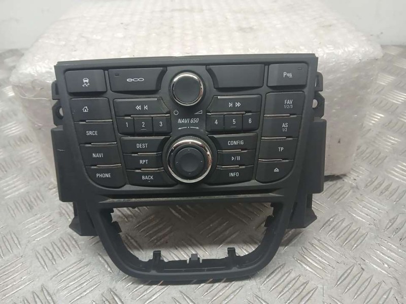 Recambio de mando radio para opel meriva b selective referencia OEM IAM 13409862 28364839 DELPHI MANDO RADIO Y GPS