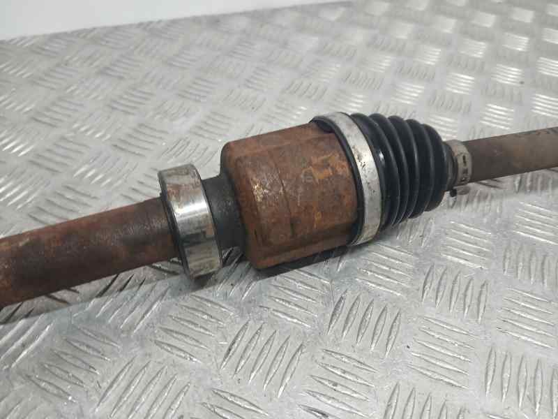 Recambio de transmision delantera derecha para renault clio iv zen referencia OEM IAM 391006653R  