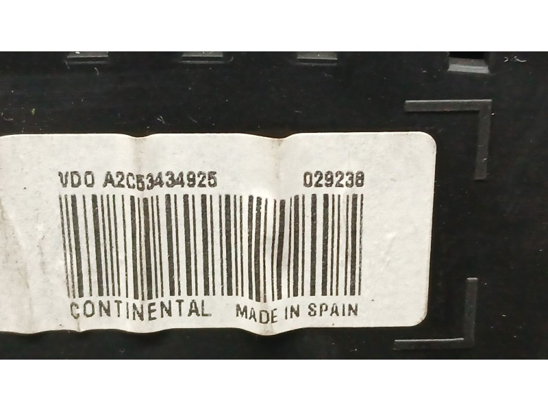 Recambio de cuadro instrumentos para seat leon (1p1) 1.6 tdi referencia OEM IAM 1P0920853D VDO A2C53434925