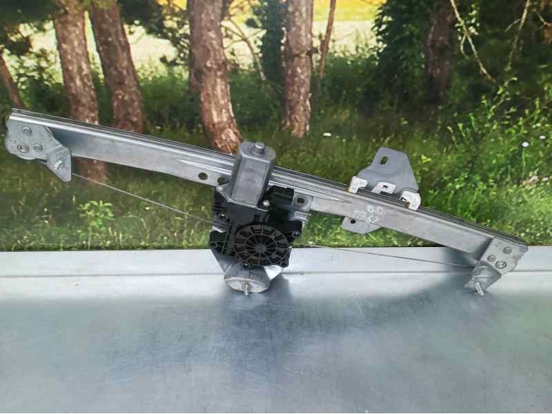 Recambio de elevalunas delantero derecho para dacia dokker ambiance referencia OEM IAM 807200301R 2 PINS ELECTRICO