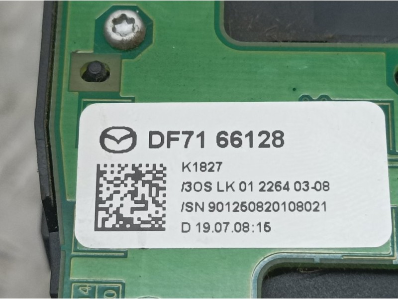 Recambio de mando limpia para mazda 2 lim. (de) 1.3 active (5-ptas.) (55kw) referencia OEM IAM DF7166128  