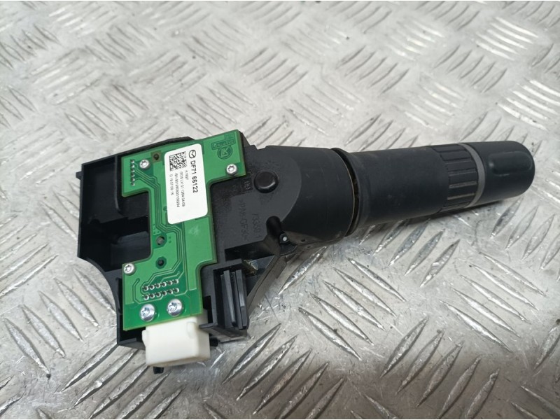 Recambio de mando luces para mazda 2 lim. (de) 1.3 active (5-ptas.) (55kw) referencia OEM IAM DF7166122  