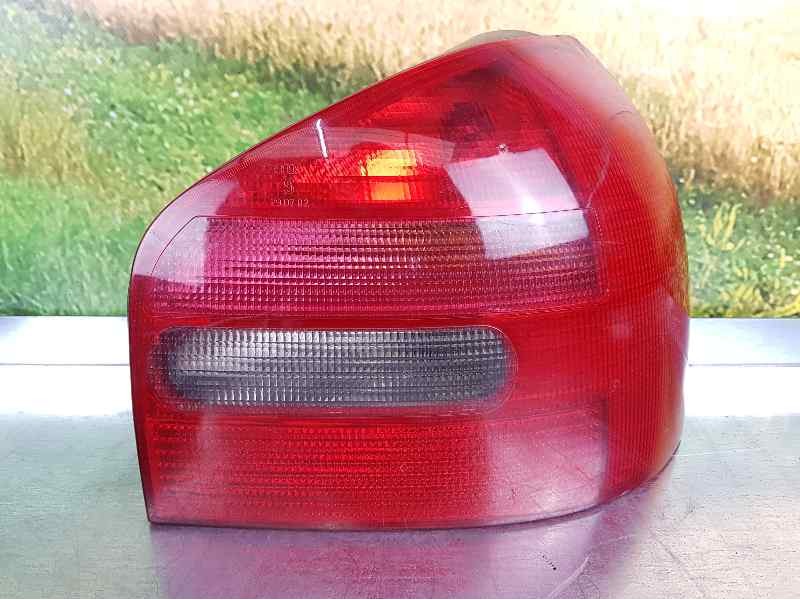 Recambio de piloto trasero derecho para audi a3 (8l) 1.6 ambiente referencia OEM IAM   