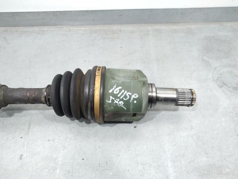 Recambio de transmision delantera izquierda para mitsubishi space wagon (n80/n90) cool referencia OEM IAM MR483335  