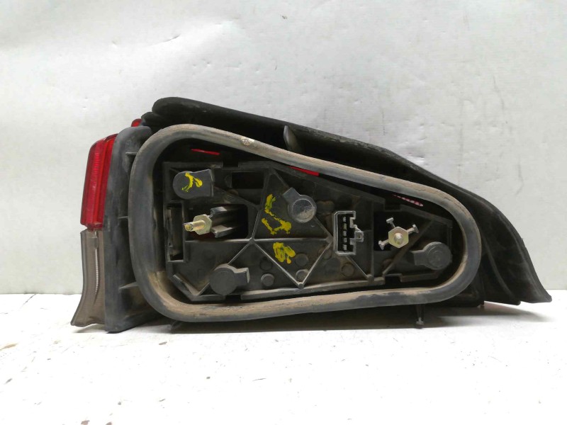 Recambio de piloto trasero derecho para peugeot 106 (s1) referencia OEM IAM   