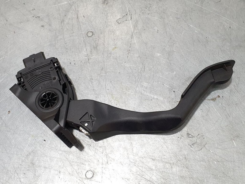 Recambio de potenciometro pedal para peugeot 208 access referencia OEM IAM 9671433780 6PV0094941 