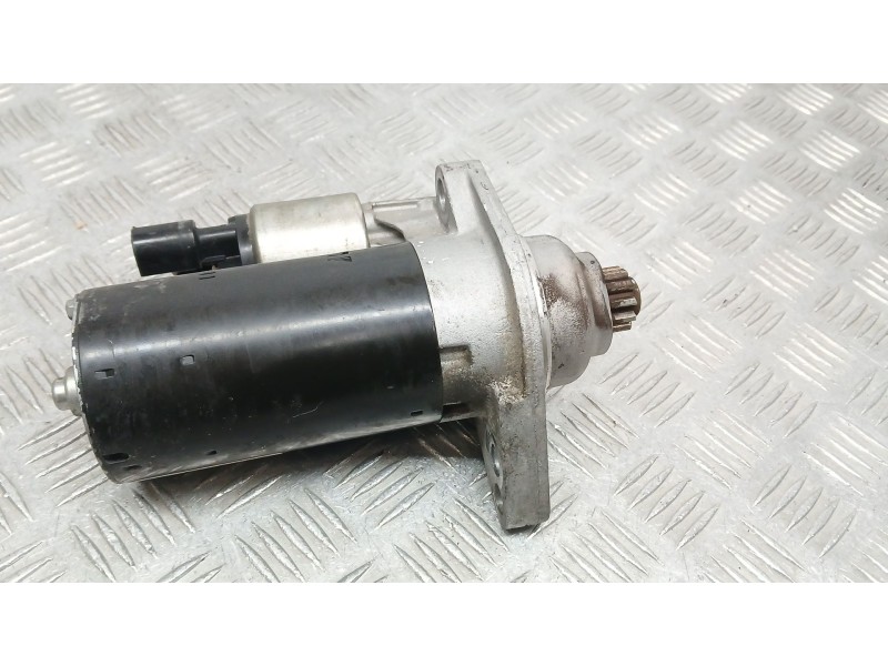Recambio de motor arranque para seat leon (1p1) 1.6 tdi referencia OEM IAM 02Z911023N BOSCH 0001123028