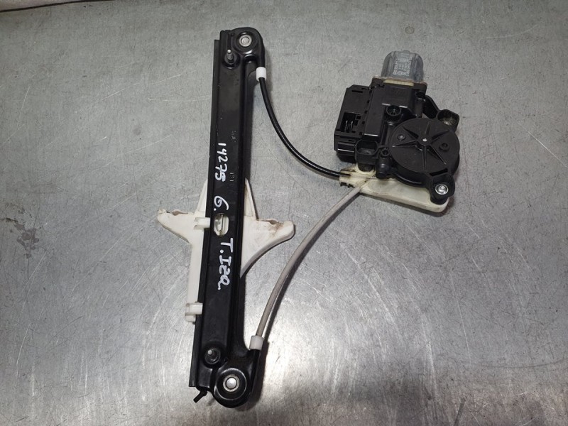 Recambio de elevalunas trasero izquierdo para volkswagen polo (6r1) advance referencia OEM IAM SIN REF  ELECTRICO 7 PINES