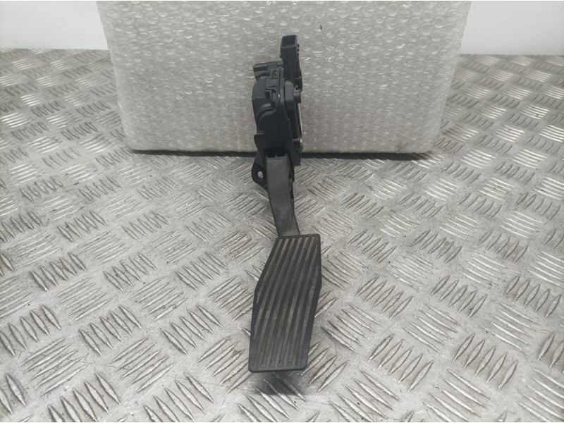 Recambio de potenciometro pedal para chevrolet orlando lt referencia OEM IAM 13253781 6PV00976511 