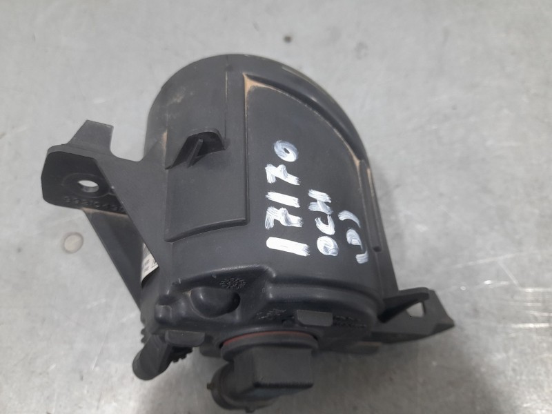 Recambio de faro antiniebla derecho para nissan x-trail iii (t32_, t32r, t32rr) 1.6 dci (t32) referencia OEM IAM 261508994A 8940