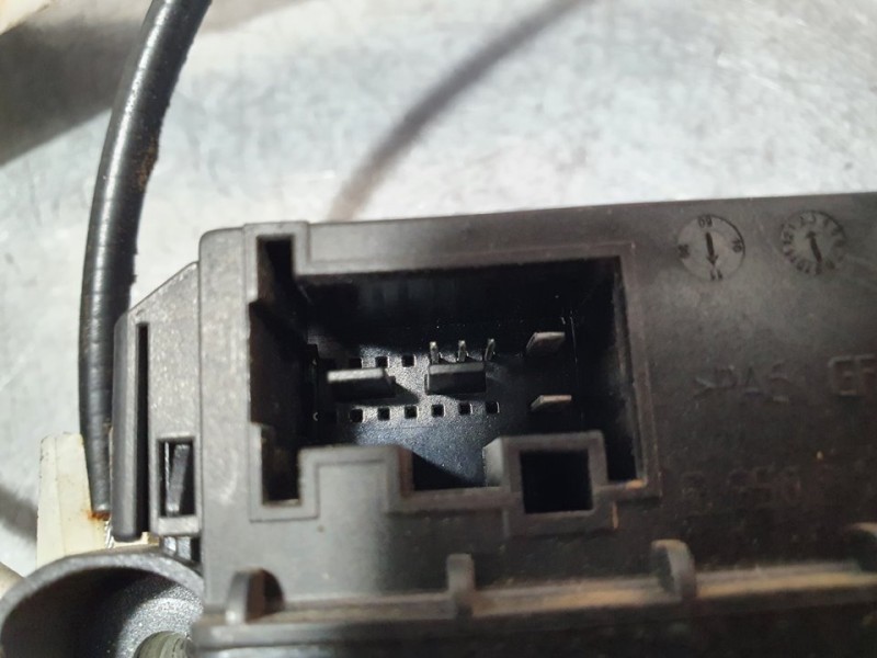 Recambio de elevalunas trasero izquierdo para volkswagen polo (6r1) advance referencia OEM IAM SIN REF  ELECTRICO 7 PINES