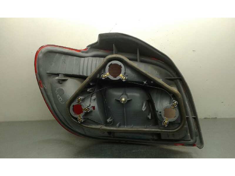 Recambio de piloto trasero derecho para toyota yaris (ncp1/nlp1/scp1) 1.0 luna referencia OEM IAM   