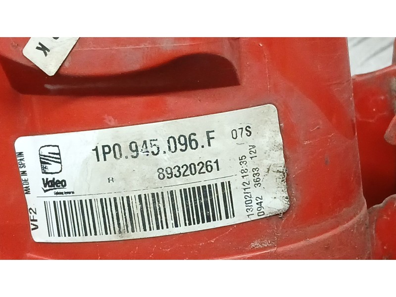 Recambio de piloto trasero derecho exterior para seat leon (1p1) 1.6 tdi referencia OEM IAM 1P0945096F VALEO ROZADO 89320261