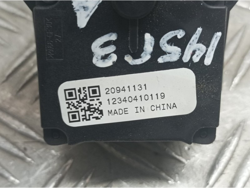 Recambio de mando limpia para chevrolet orlando lt referencia OEM IAM 20941131  