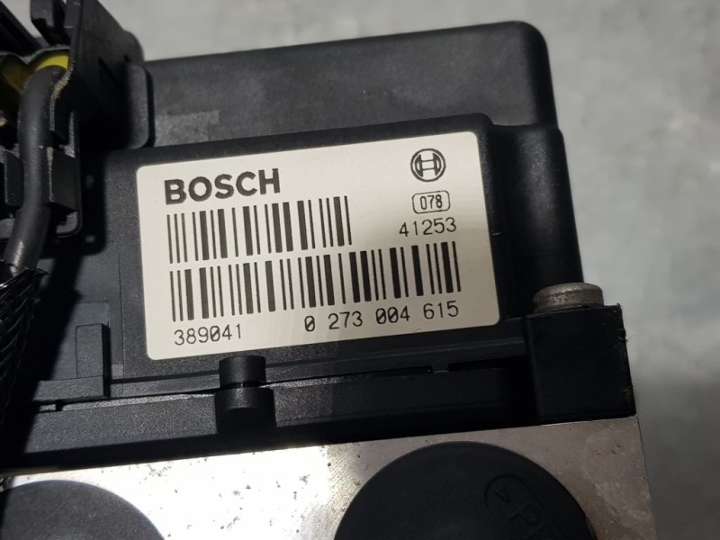 Recambio de abs para tata indigo sw referencia OEM IAM 270242804905LR 0265216933 BOSCH