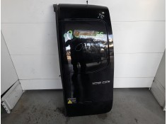 PUERTA TRASERA DERECHA CARGA A4157403600 TOCADA 