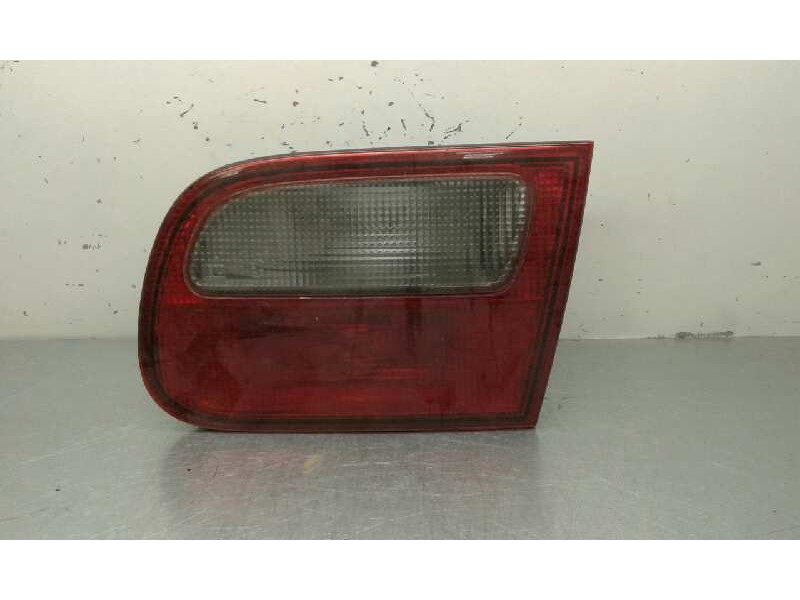 Recambio de piloto trasero derecho para honda civic berlina .5 (ma/mb) 1.4 (ma8/mb2) referencia OEM IAM   INTERIOR