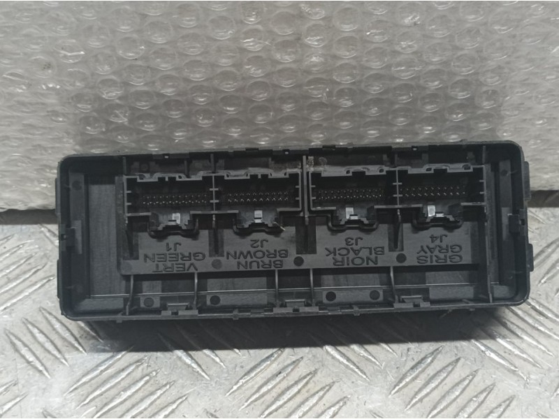 Recambio de modulo electronico para chevrolet orlando lt referencia OEM IAM 13582897  