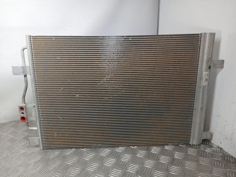 Recambio de condensador / radiador aire acondicionado para mg zs 1.5 vti referencia OEM IAM 10916968 SAIC 
