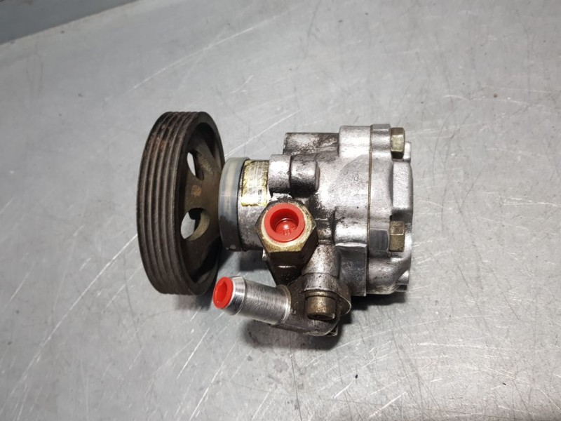 Recambio de bomba direccion para tata indigo sw referencia OEM IAM 277946600107 30290053 TRW