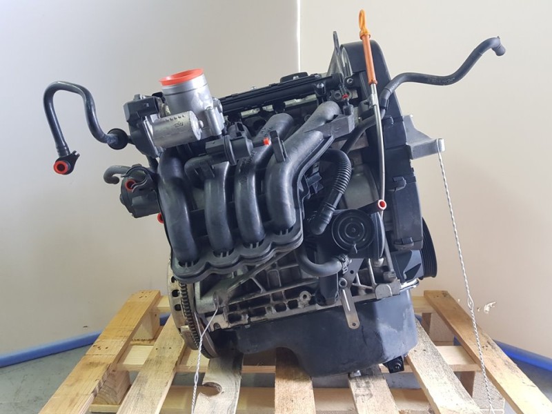 Recambio de motor completo para volkswagen polo (6r1) advance referencia OEM IAM CGG 620732 